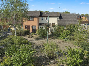 Photo 9- click for photo gallery